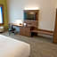 Holiday Inn Express And Suites Warsaw - E- Center By IHG
