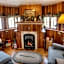 The Queen, A Victorian Bed & Breakfast