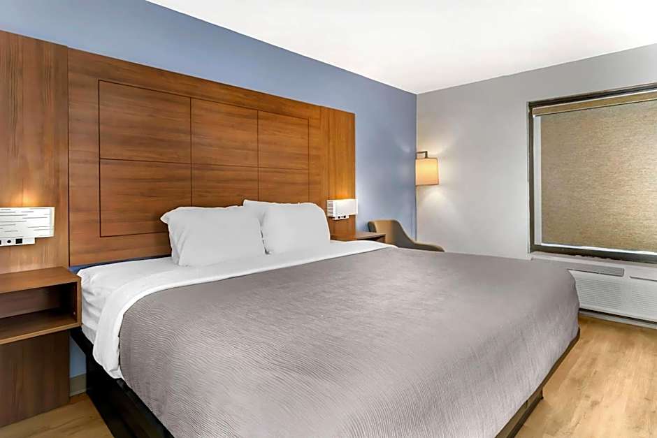 Quality Inn Madison - Huntsville