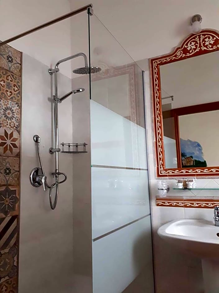 Hotel Elite Palermo Centro & Bistro'