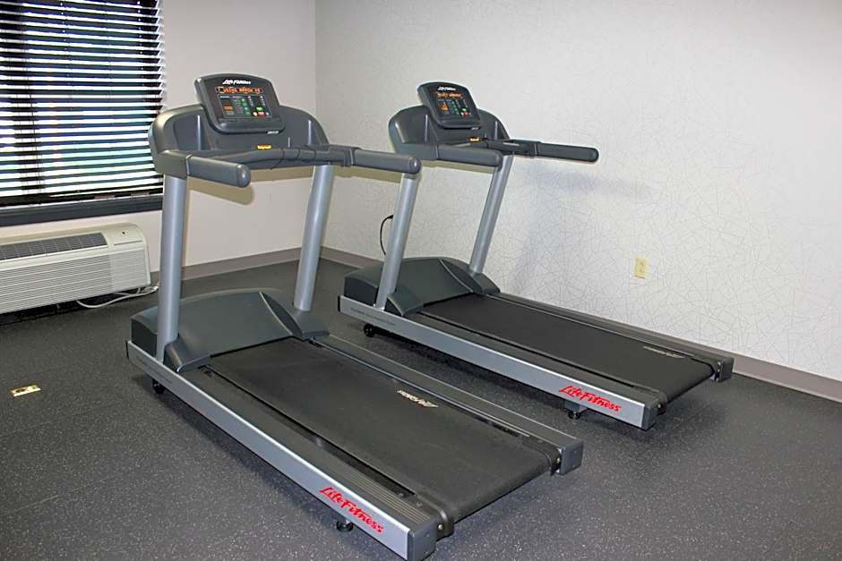 Country Inn & Suites by Radisson, Roanoke, VA