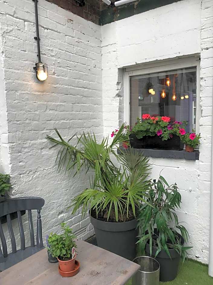 The Wellington House Hotel