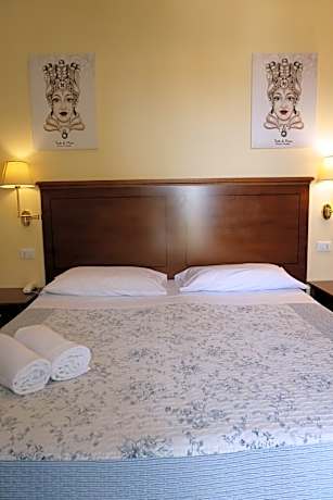 Quadruple Room with Sea View