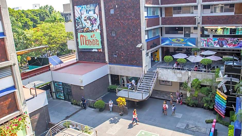 Suites Las Plazas