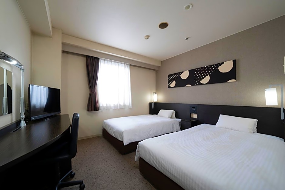 Yokkaichi City Hotel