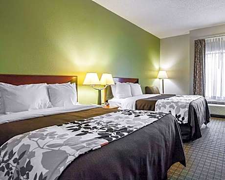 2 Double Beds, Smoking