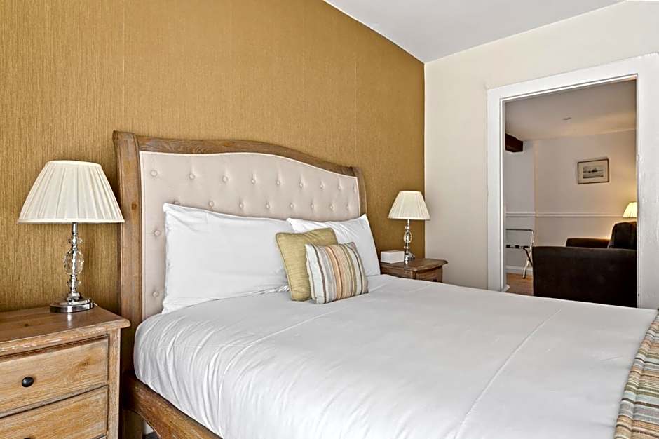 Sleeping Bear Hotels Dorchester