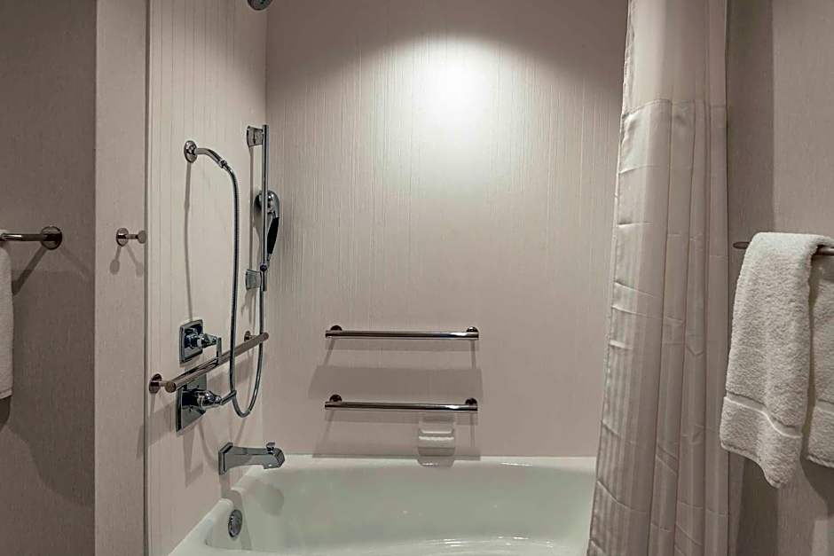 Hilton Garden Inn Dallas - At Hurst Conference Center