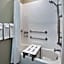 Holiday Inn Express Hotel and Suites Katy By IHG