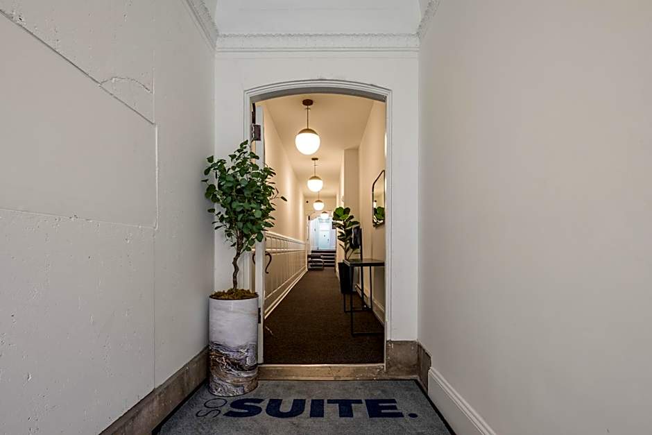 Sosuite at French Quarters - Rittenhouse Square