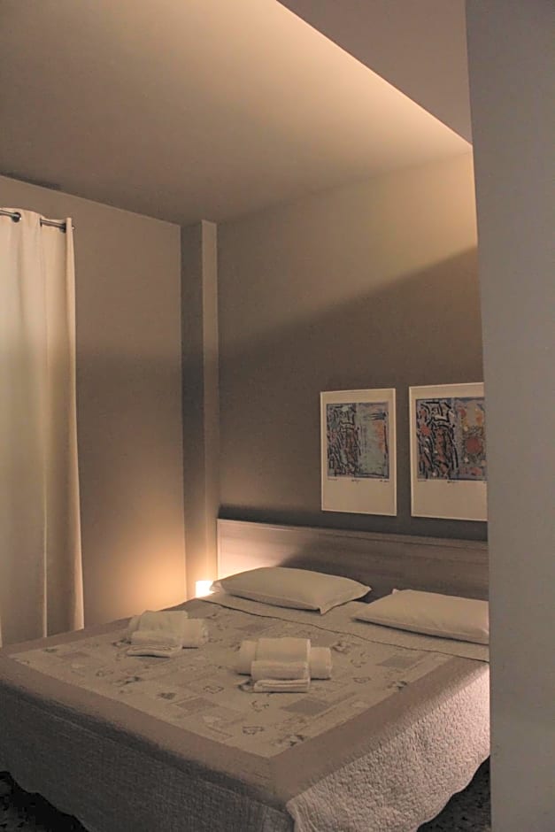 Double or Twin Room with Mountain View — 3 fotoğraftan 1. fotoğraf