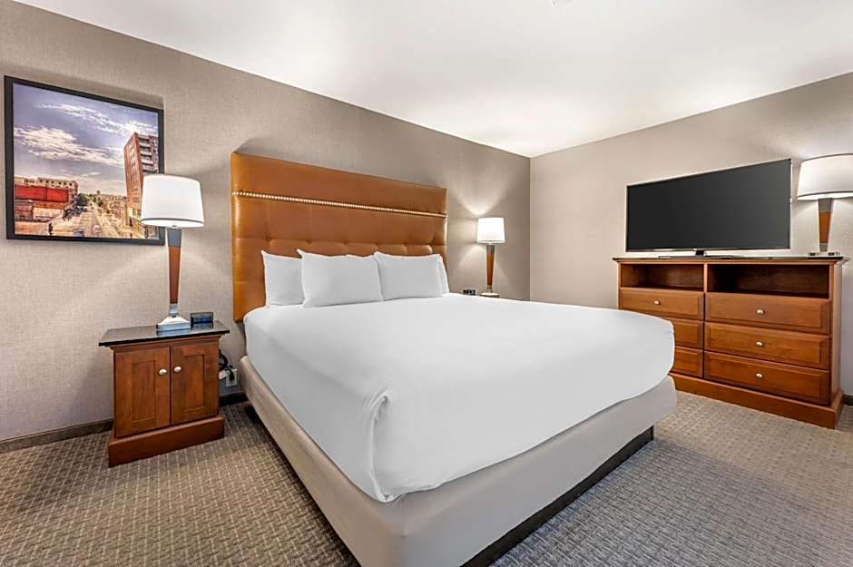 Drury Inn & Suites Champaign