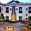 Meson De La Merced Hotel & Suites
