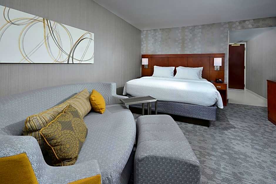 Courtyard by Marriott Beckley