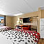 Econo Lodge Panama City St. Andrews