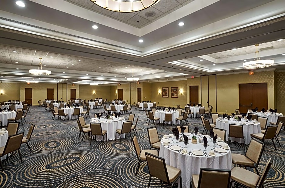 Hilton Knoxville