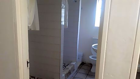 Basic Triple Room with Shared Bathroom