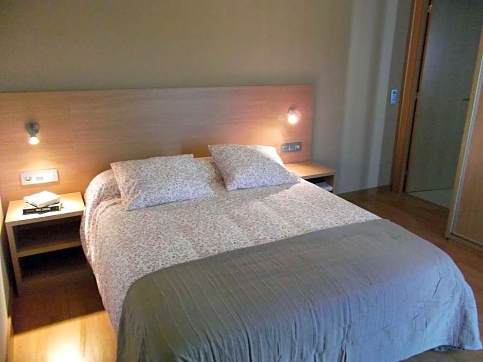 Hotel Mediterrani Express