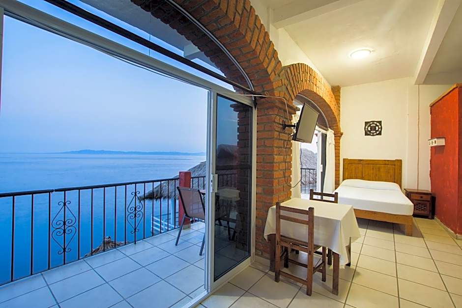 Traditional Sierra Leon Oceanfront Rooms - Adults Only