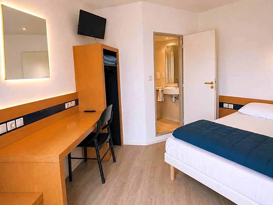 Hotel Charme En Maconnais Fasthotel Macon Nord