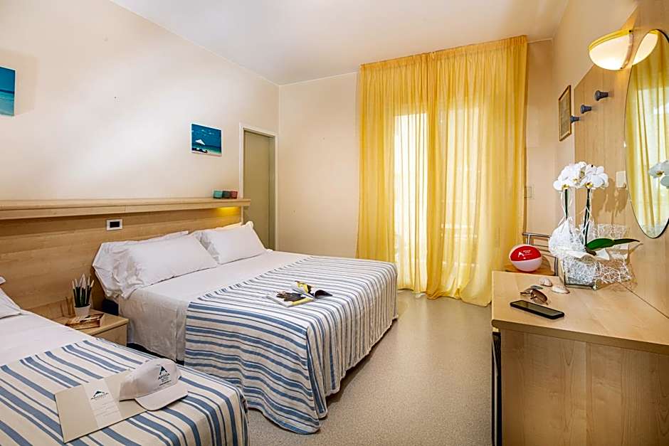 Hotel Condor