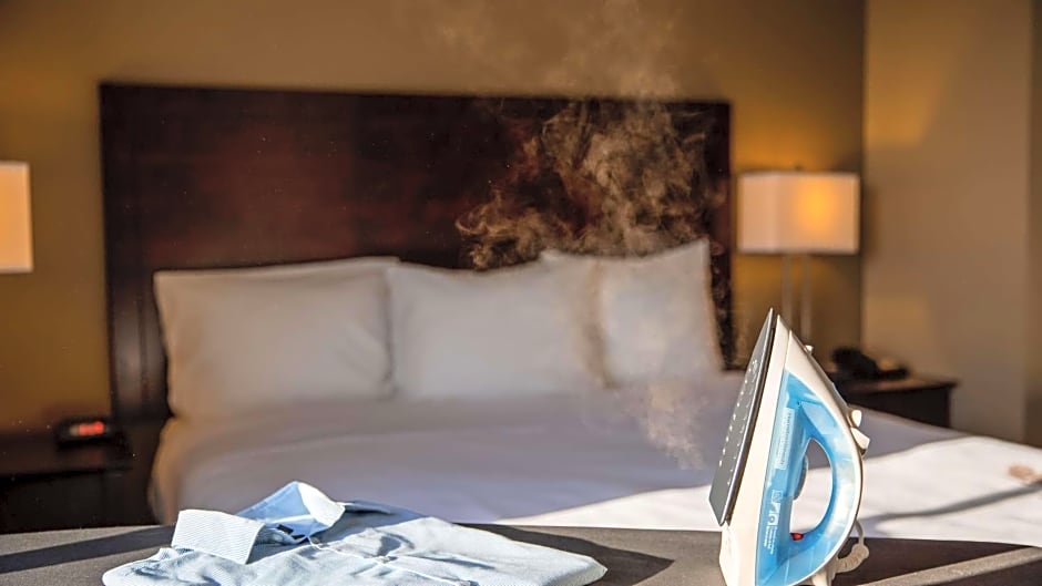 Best Western Dothan Inn & Suites