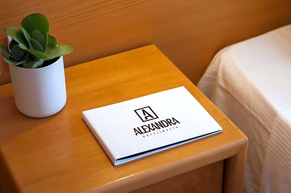 Alexandra Hotel