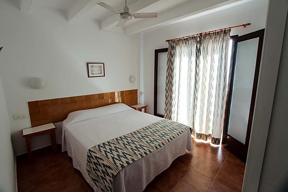 Apartamentos Sa Cala