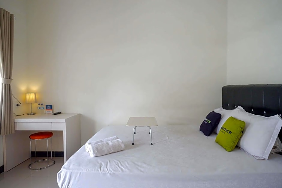 Urbanview Hotel Syariah Casa Azmya Yogyakarta by RedDoorz