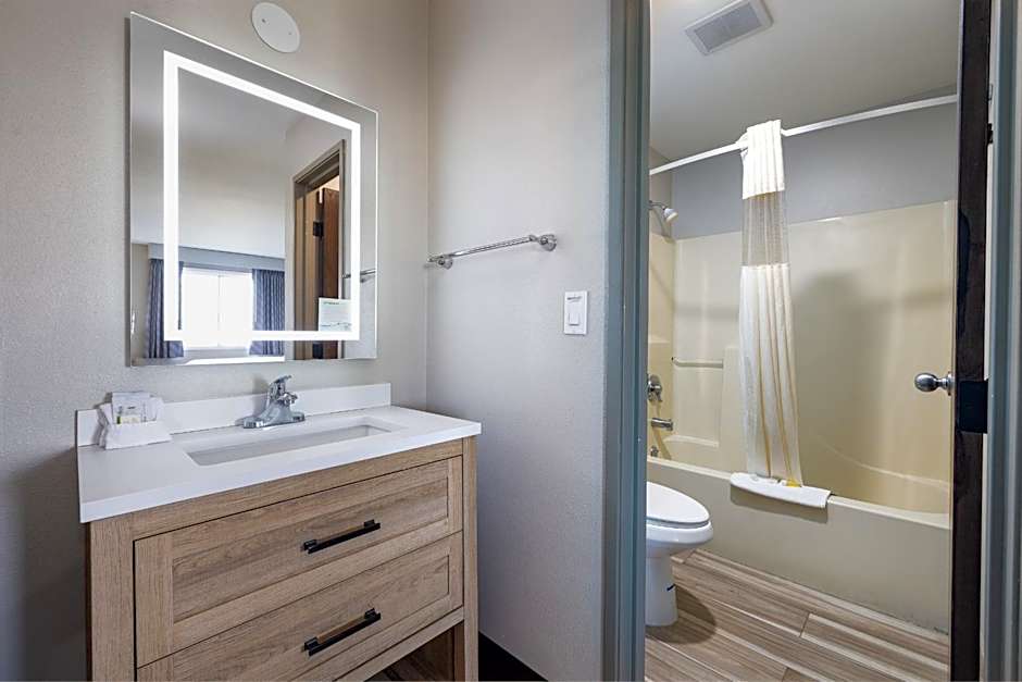 Days Inn by Wyndham Billings