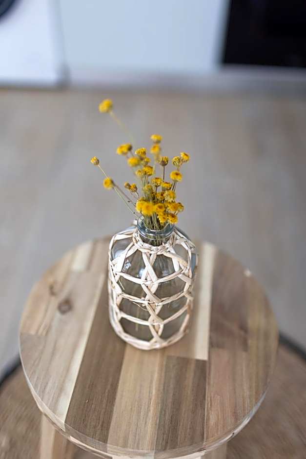 FLORIT FLATS - The Serreria Rooms