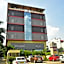 Hi 5 Hotel & Experience