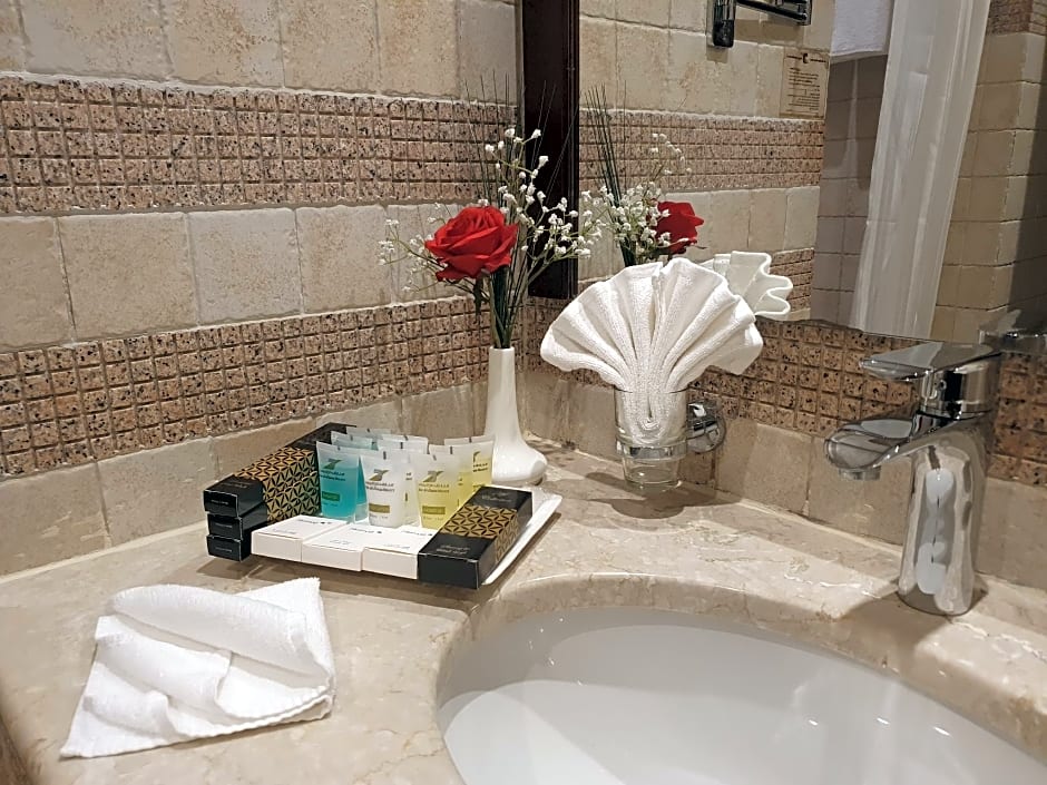 DORRAR ALEIMAN ROYAL HOTEL