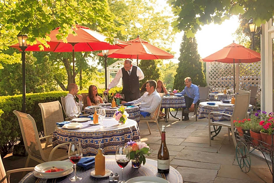 L'Auberge Provencale Inn & Restaurant