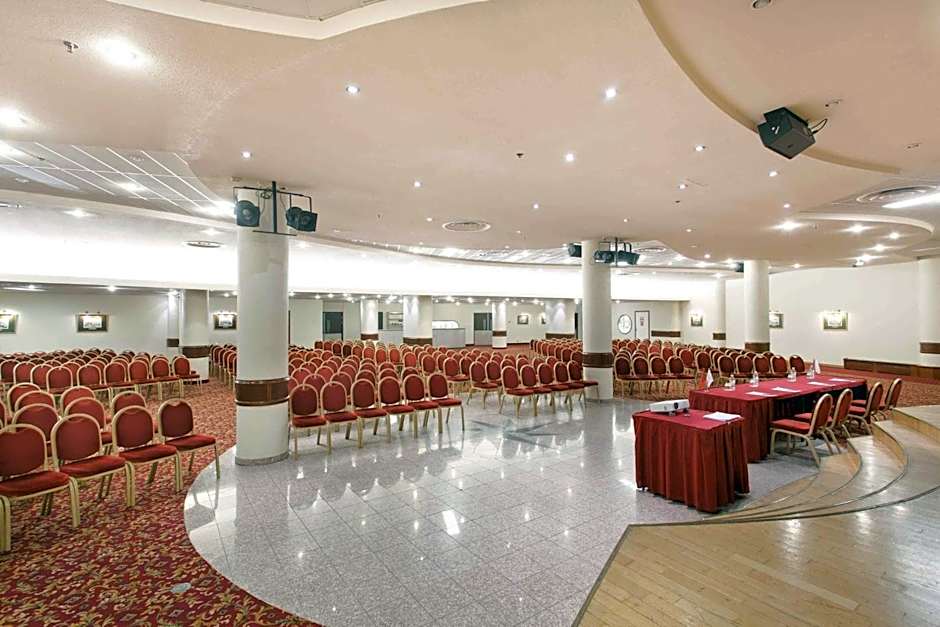 AZIMUT Hotel Olympic Moscow