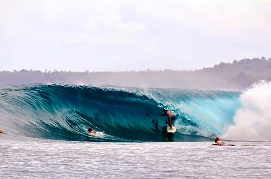 Surge Surf Villas