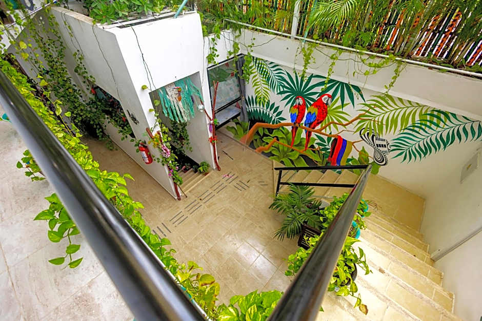 Puerto Morelos Hotel Las Palmas - Near the beach