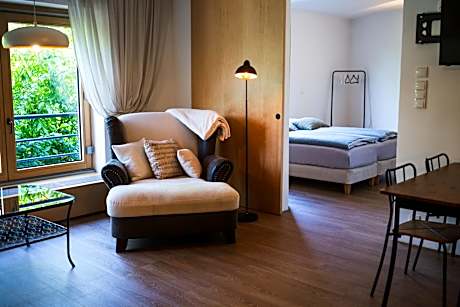 Apartment with Garden View