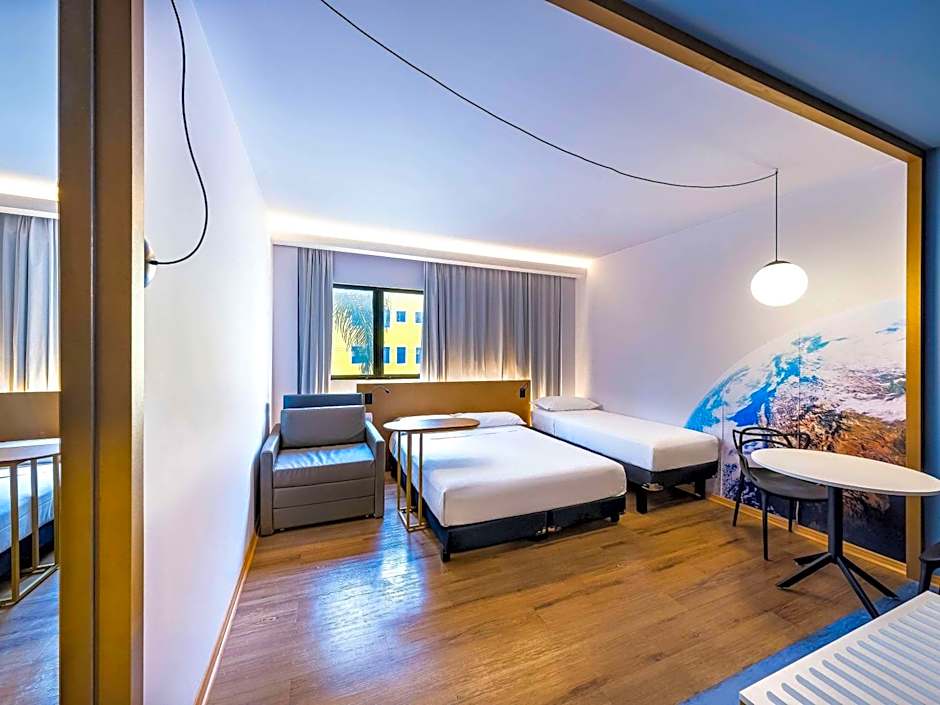 ibis Styles Curitiba Batel