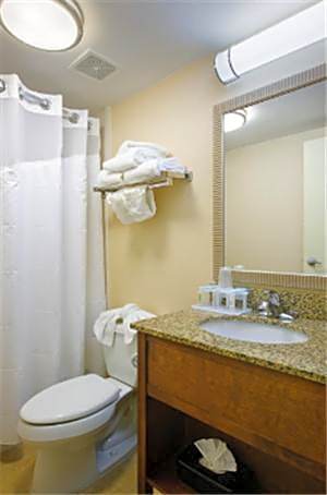Holiday Inn Express Philadelphia Airport By IHG