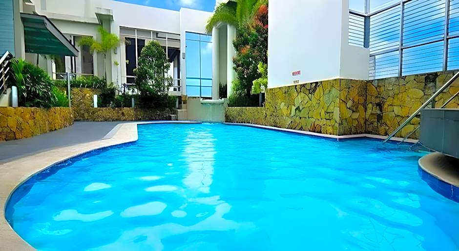 Lancaster Hotel Manila