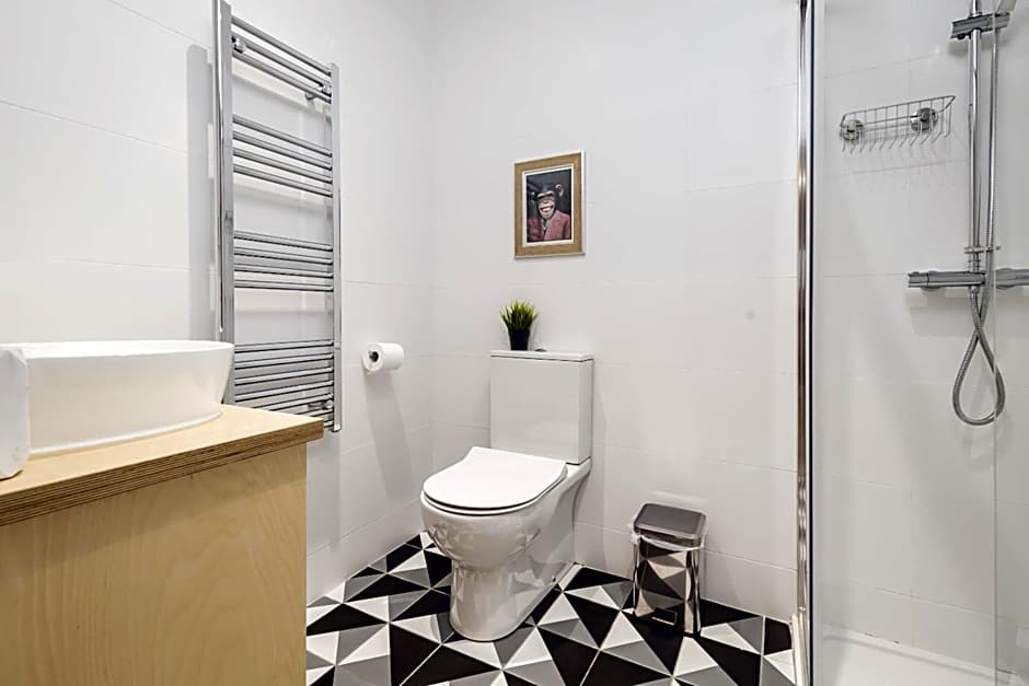 Port 56 Guesthouse