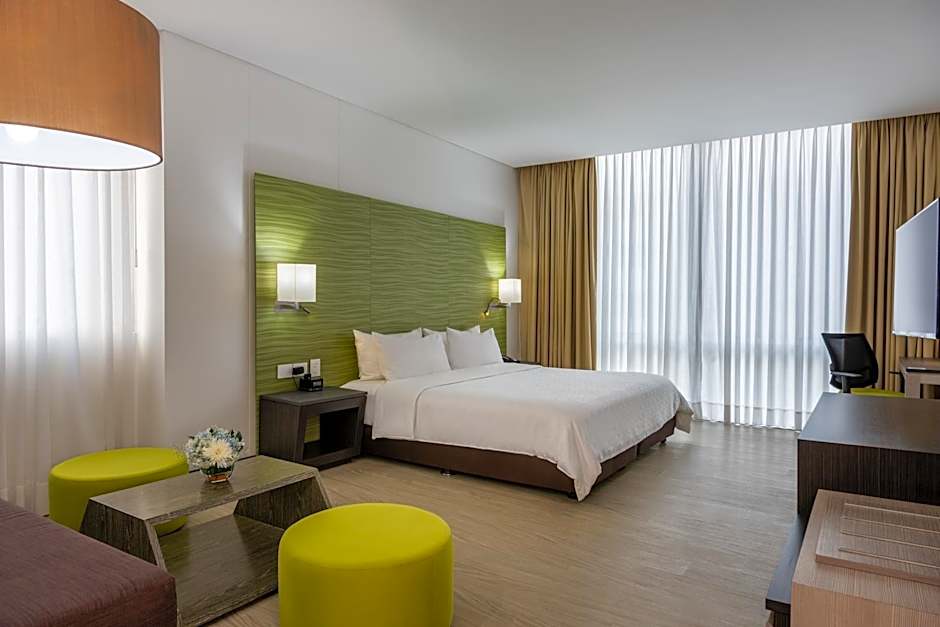 Photo 1 of 4 of Superior 1 King Bed