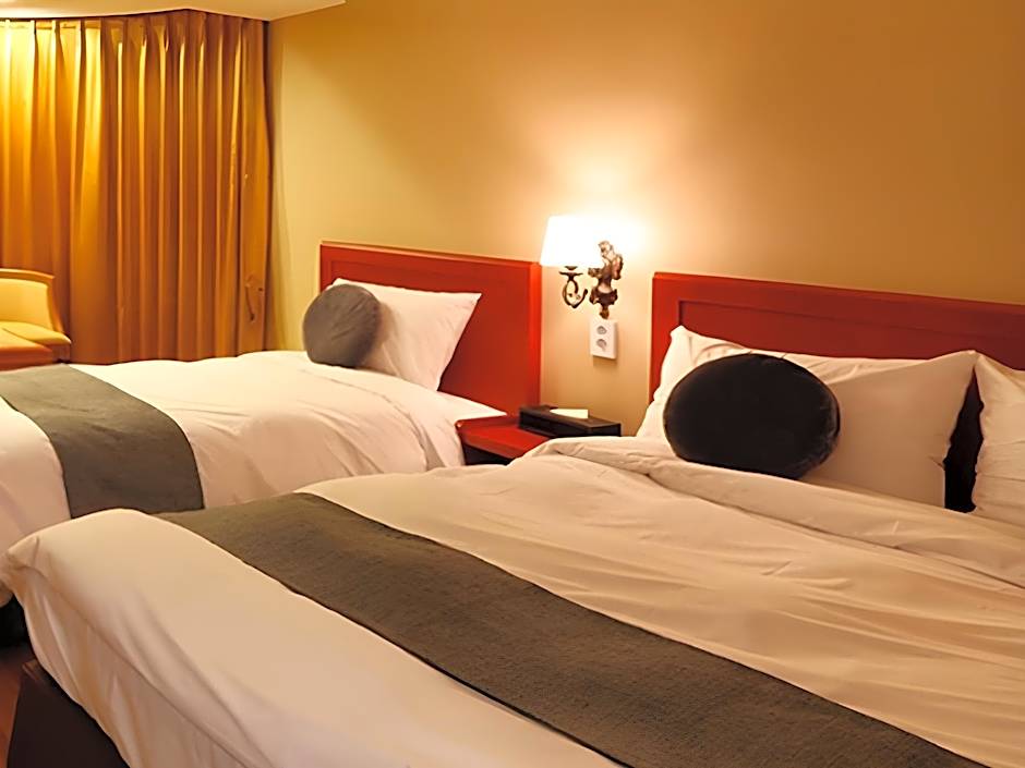 Anmyeondo Plaza Hotel