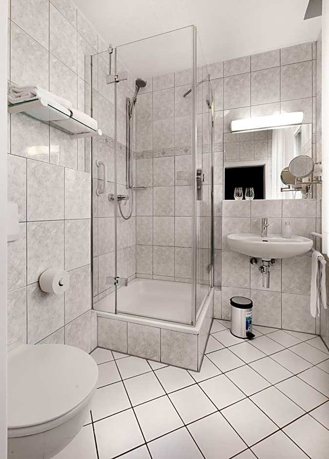 Zur Windmuhle Restaurant - Hotel
