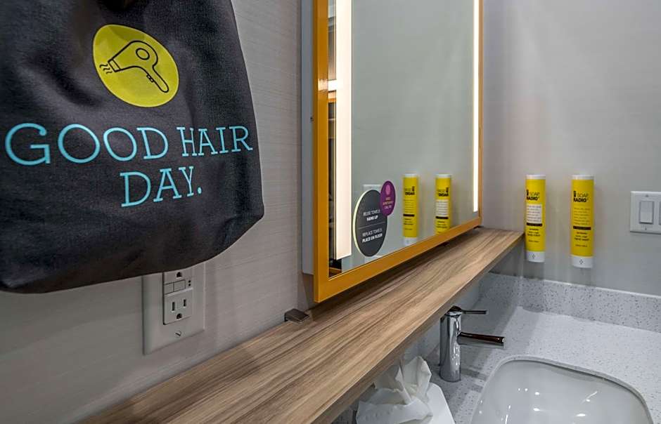 Tru by Hilton Garland, TX