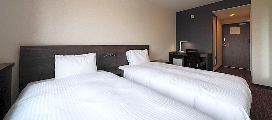 Okazaki New Grand Hotel