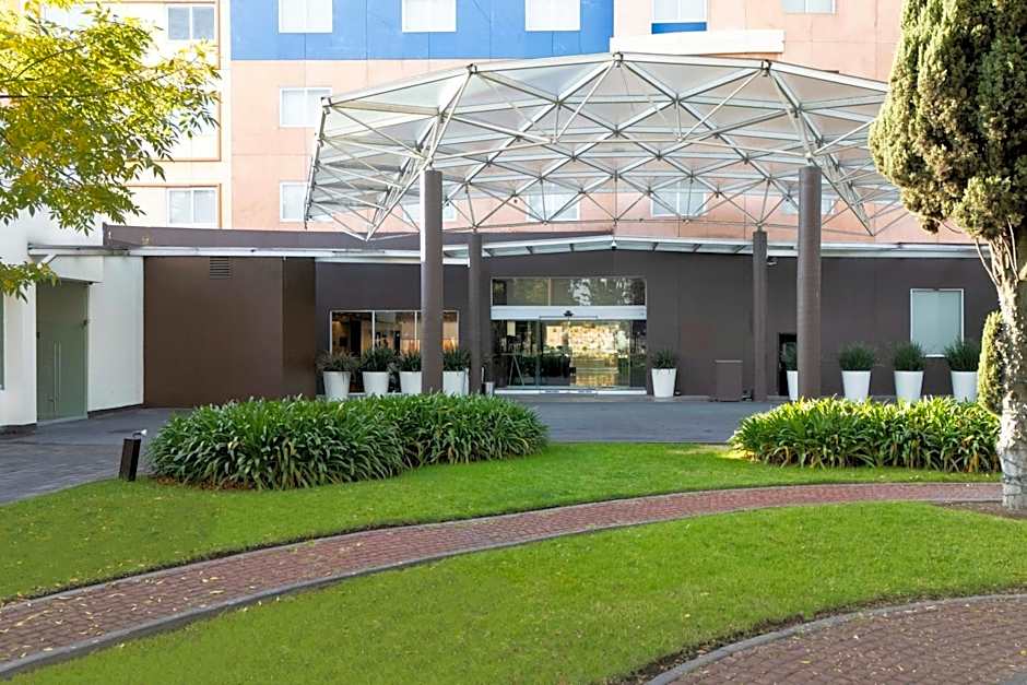 Courtyard by Marriott Toluca Tollocan