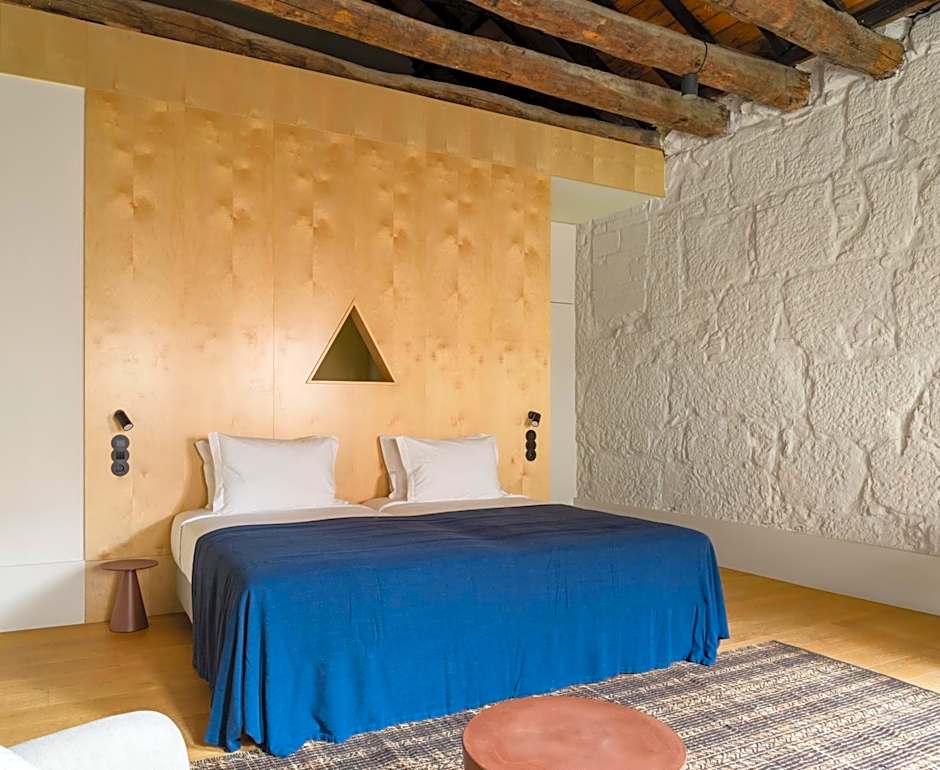 The House of Sandeman - Hostel & Suites