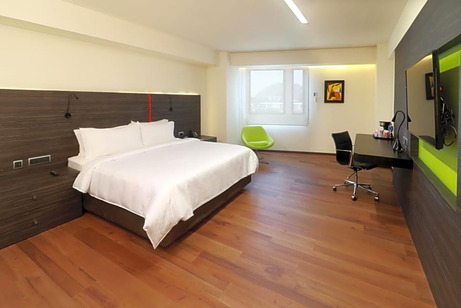 Holiday Inn Express Mexico Aeropuerto By IHG